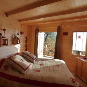 Des K'hauts Pins Couette-café