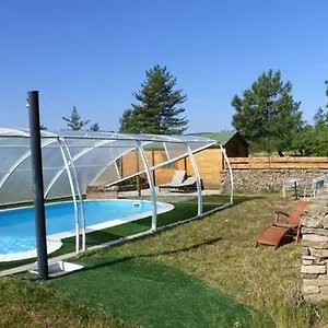 Le Refuge De La Petite Source Maison d'hôtes Tauriers